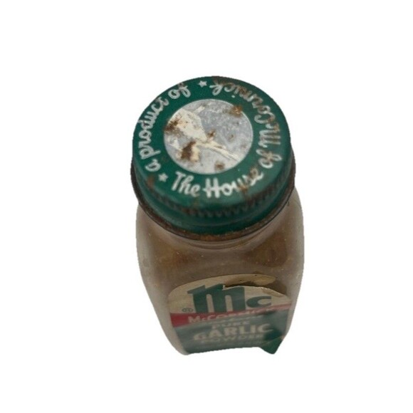Mid 20th Century McCormick Garlic Powder Full Spice Jar Bottle Vintage New Rusty - Picture 2 of 5